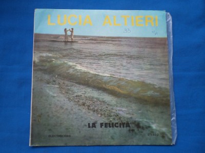 LUCIA ALTIERI / LA FELICITA (ITALIA) foto