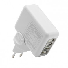 Adaptor universal pentru calatorii cu soclu 4 USB Brico DecoHome foto