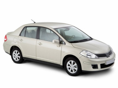 Perdele interior Nissan Tiida 2004-2012 sedan foto