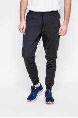 Under Armour - Pantaloni Sportstle foto