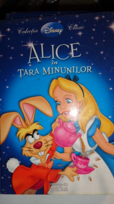 ALICE IN TARA MINUNILOR 64PAGINI/ILUSTRATII foto mare ALICE IN TARA MINUNILOR 64PAGINI/ILUSTRATII foto mare
