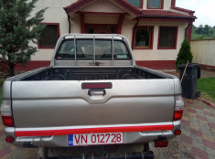 Mitsubishi L200 foto