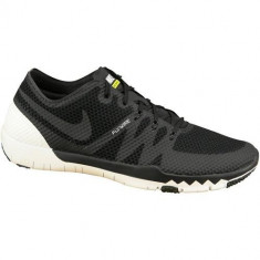 Adidasi Barbati Nike Free Trainer 30 V3 705270001 foto