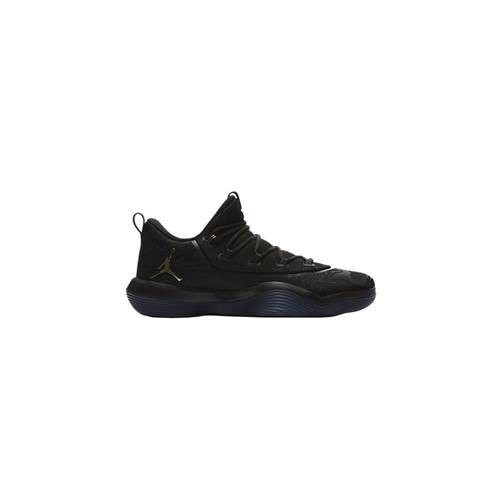 Adidasi Barbati Nike Superfly 2017 Low AA2547021 foto mare Adidasi Barbati Nike Superfly 2017 Low AA2547021 foto mare