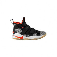 Adidasi Barbati Nike Lebron Soldier 11 Sfg 897646006 foto