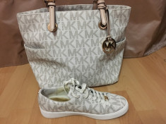 Set geanta si adidasi originali Michael Kors foto