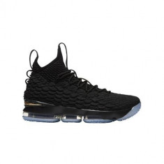 Adidasi Barbati Nike Lebron XV 897648006 foto