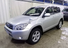 Toyota Rav 4, foto