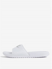 Papuci albi cu model discret si logo pentru femei - Nike Benassi Jdi foto