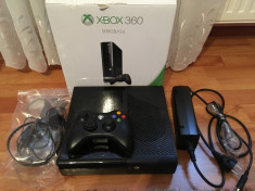 Consola Xbox 360 500GB +2 controllere wireless+jocuri foto