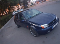 Ford Fiesta 2001 foto