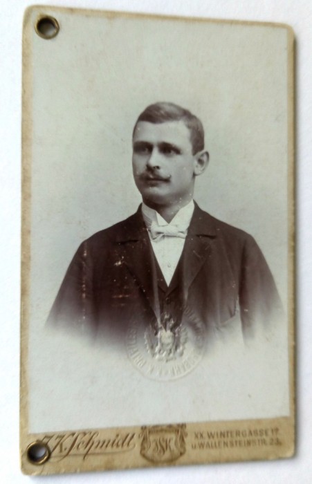 Fotografie veche pe carton CDV - Atelier VIENA