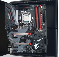 KIT Placa baza Z370 Aorus Gaming 3 + Intel Core i5 8600K garantie 34 foto