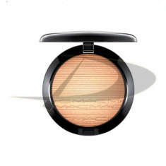 Mac Extra Dimension Skinfinish Poudre Lumiere Oh, Darling foto