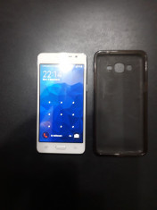 Smartphone Samsung Galaxy Grand Prime SM-G530FZ foto