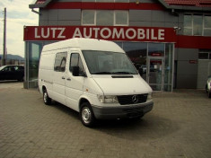 Mercedes Benz Sprinter 208D foto