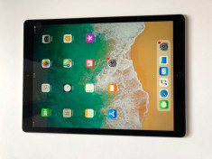 IPad Pro 2 12.9 2017 Wi-Fi + Cellular Space Gray 64GB GARANTIE 06/2018 foto