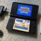 Nintendo DSI XL cu WIFI,2 camere+JOC POKEMON BLUE + incarcator priza+stilou