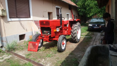 Tractor UTB 445 an 1992 foto