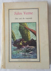 Jules Verne - 8 - Doi ani de vacanta foto