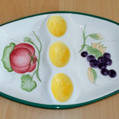 Platou pentru oua / compartimentat - decorativ - portelan Italia - 3 oua