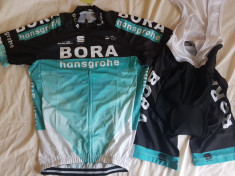 Echipament ciclism Bora Hansgrohe 2018 set pantaloni bretele tricou costum Nou foto