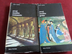 HENRI FOCILLON - EVUL MEDIU GOTIC / EVUL MEDIU ROMANIC 2 VOLUME foto