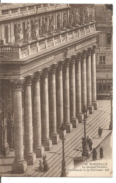 (A) carte postala(ilustrata)-FRANTA-Bordeaux- Marele teatru