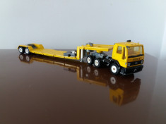 SIKU Ford Cargo cu trailer, scara 1/55 foto