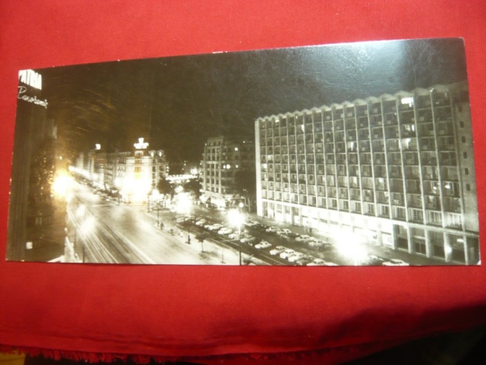 Ilustrata-Fotografie- Bucuresti -B-dul. G-ral. Magheru noaptea RSR -format lung