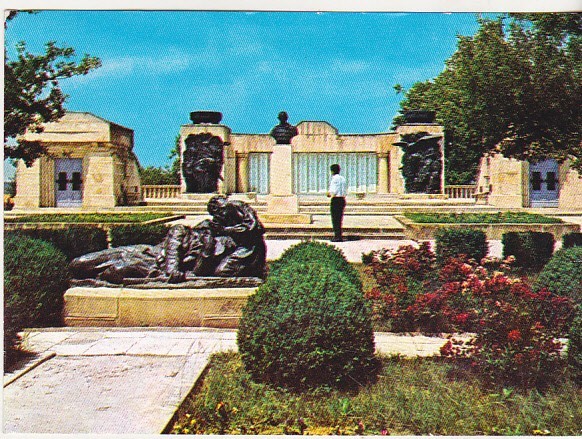 bnk cp Marasti - Mausoleul eroilor - circulata - marca fixa