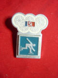 Insigna Olimpica URSS Patinaj ,h=3,3cm ,aluminiu si email