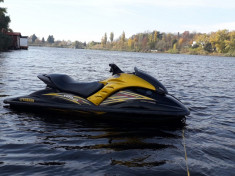 vand skijet yamaha gp 1300r foto