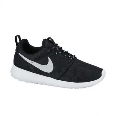 Pantofi Femei Nike Wmns Roshe One 511882094 foto