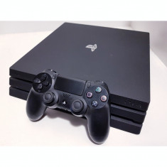 PlayStation Pro 1 TB+FIFA 19 foto