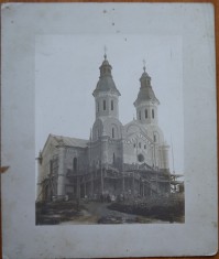 Fotografie cu constructia unei biserici , inceput de secol 20 foto