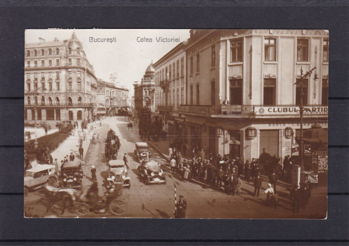 BUCURESTI CALEA VICTORIEI CLUBUL PARTIDULUI TARANESC AUTOMOBILE EPOCA