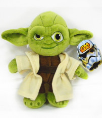 SW Classic Plus Yoda 17 cm foto