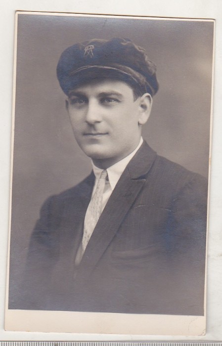 bnk foto - Portret de barbat - Foto Royal Bucuresti