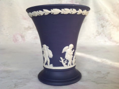 Vaza miniona din ceramica Wedgwood Anglia foto