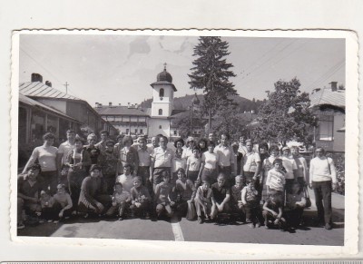 bnk foto - Grup de excursionisti la Manastirea Agapia - 1980 foto