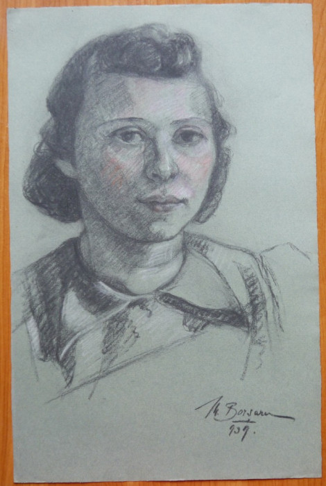 Minica Borsaru , Portret de fata , 1939 , carbune , 2 lucrari