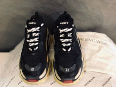 Adidasi BALENCIAGA Triple S unisex foto