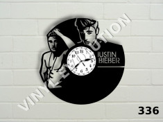 Ceas de perete din vinil muzica: Justin Bieber, Beatles, Green Day foto