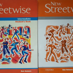 NEW STREETWISE INTERMEDIATE - Student's book + Workbook