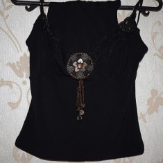 Bluza neagra de ocazie