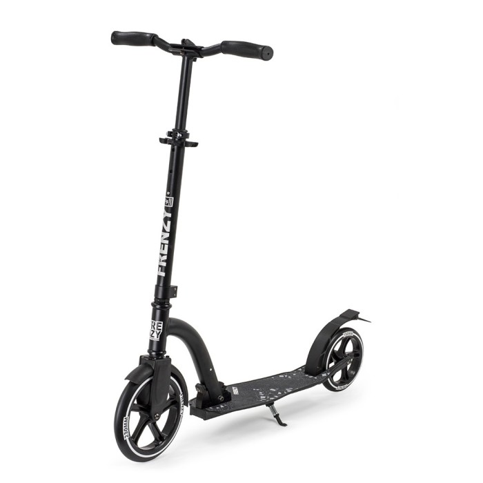 Trotineta Frenzy Scooter 230mm-V2 black Trotineta Frenzy Scooter 230mm-V2 black