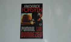 FREDERICK FORSYTH - PUMNUL LUI DUMNEZEU foto