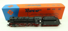 Macheta locomotiva BR 44 Roco scara HO 1 : 87 foto