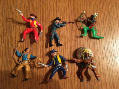 Lot mix 6 figurine indeni si cowboy plastic, cca 5cm foto